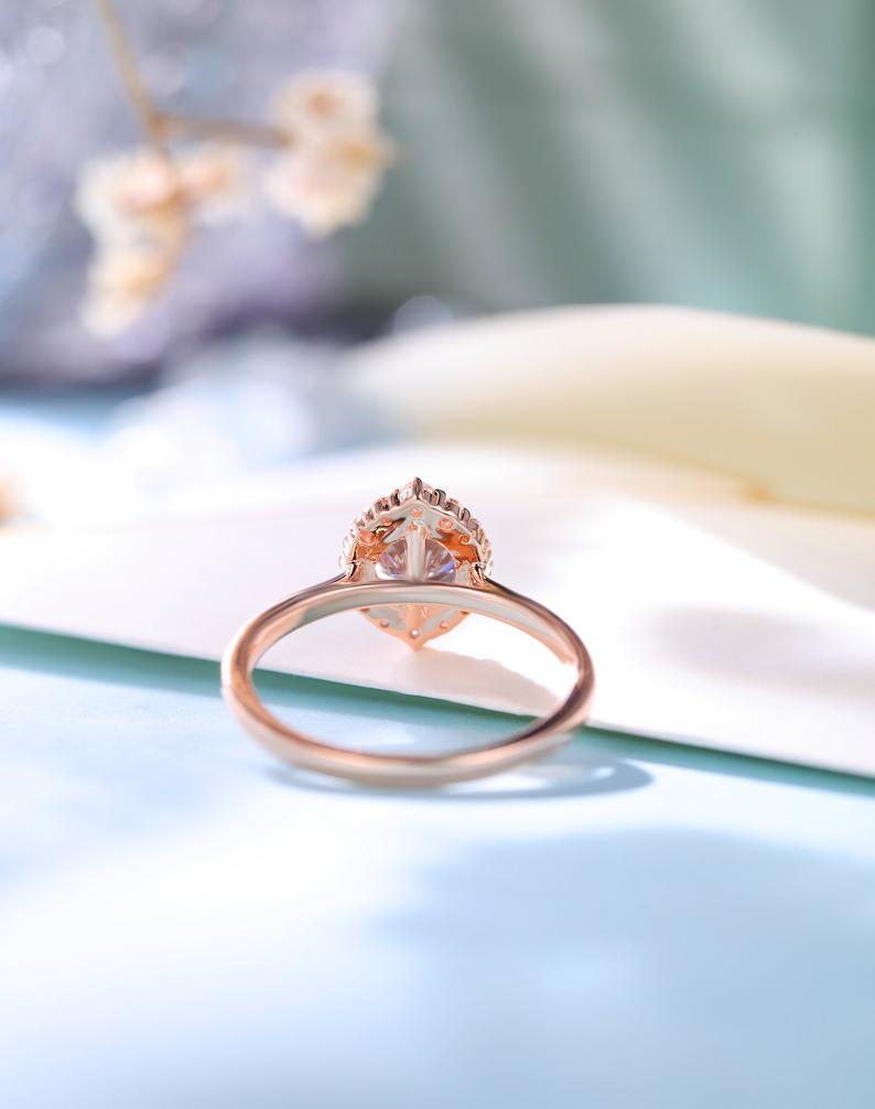 Willow Engagement Ring