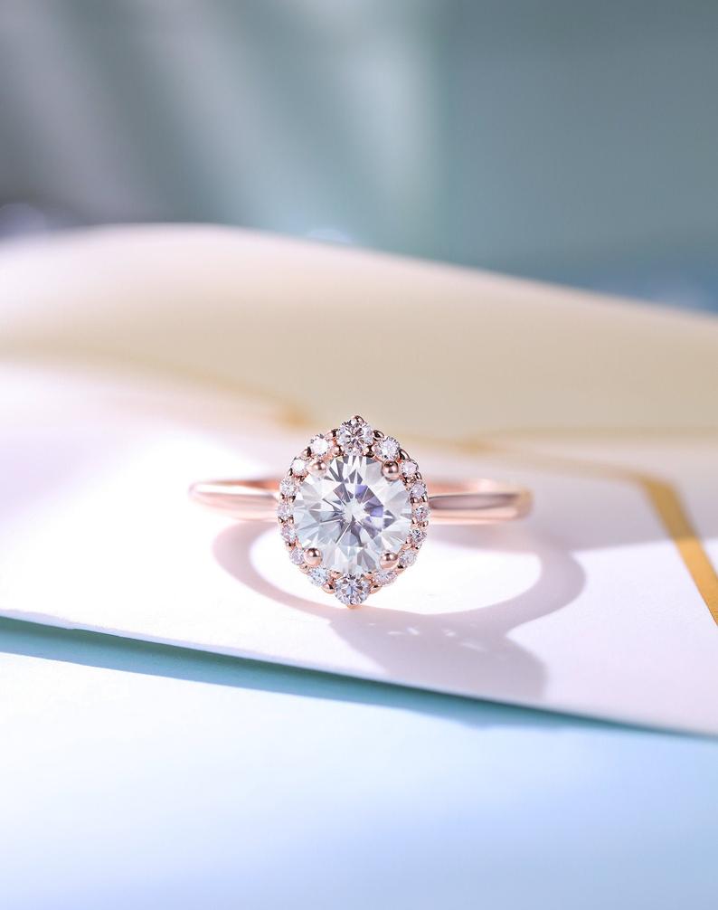 Willow Engagement Ring